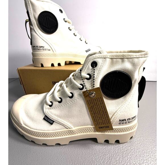 Palladium Pampa Hi HTG Supply White Womens 7 Boots Combat NWT Canvas - Picture 1 of 6